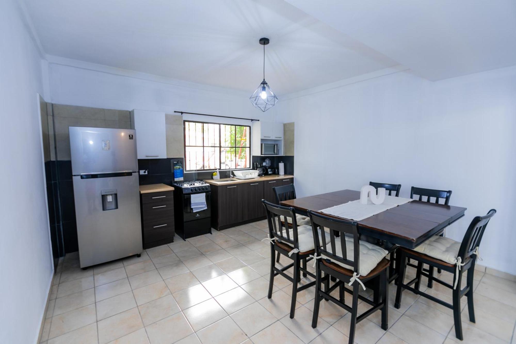 Отель Friendly House Нуэва-Сан-Сальвадор Экстерьер фото
